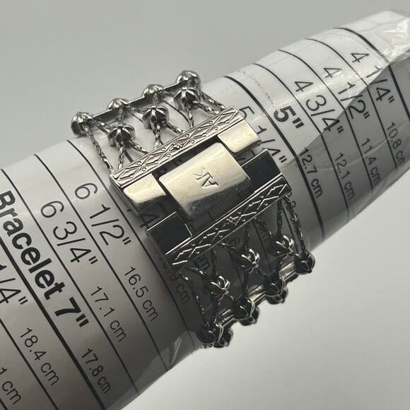 Anne Klein Women’s Fashion Watch Silver Tone, 31mm Working New Battery - Picture 8 of 8